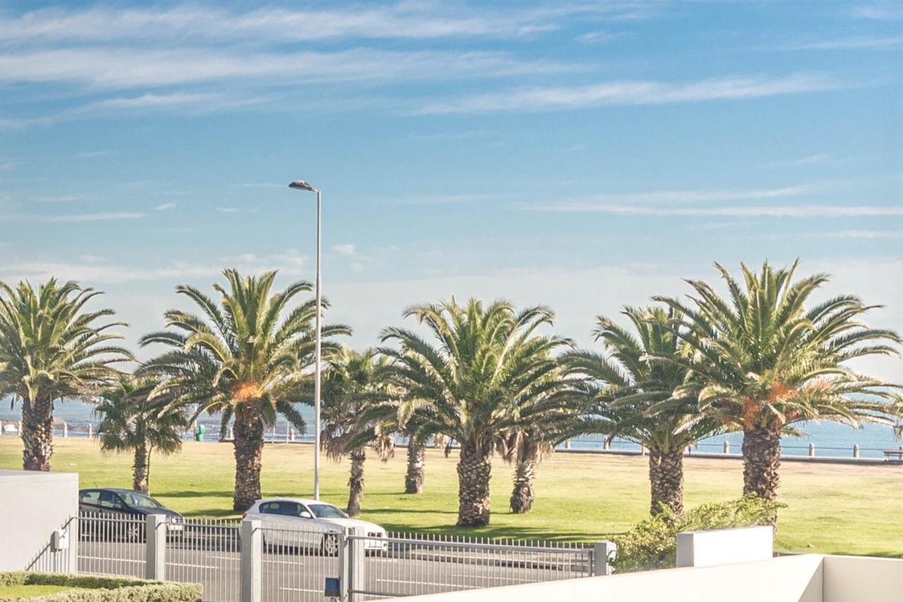 Little Gem On The Promenade Cape Town