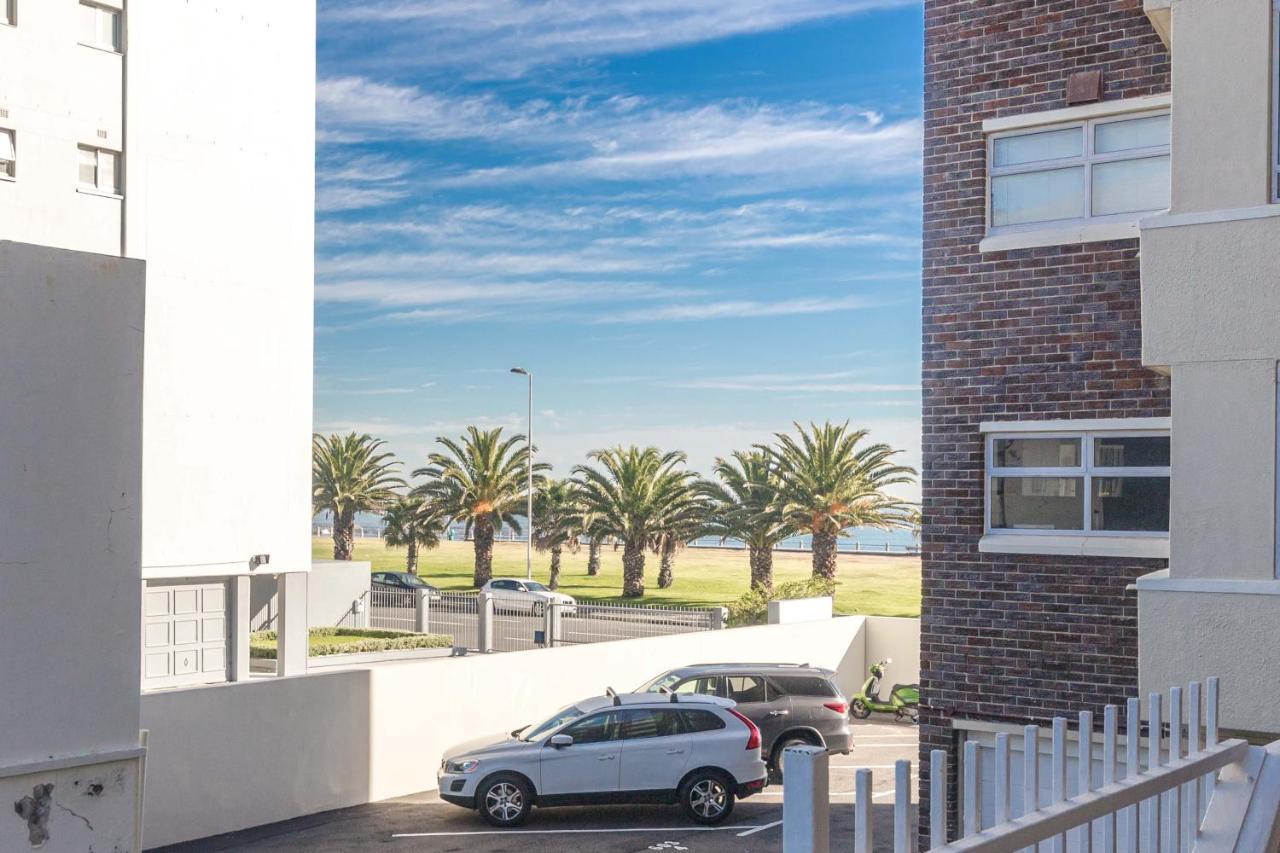 Little Gem On The Promenade Apartment *